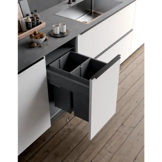 Here's the translation:Sliding kitchen bin EVO with waste sorting 58L