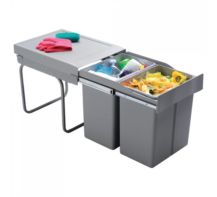 Here's the English translation:Fully-extending sliding kitchen trash can 42L