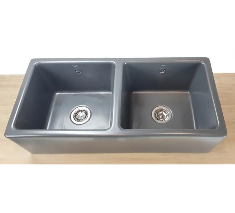 Here's the translation:Belfast double bowl kitchen sink in anthracite